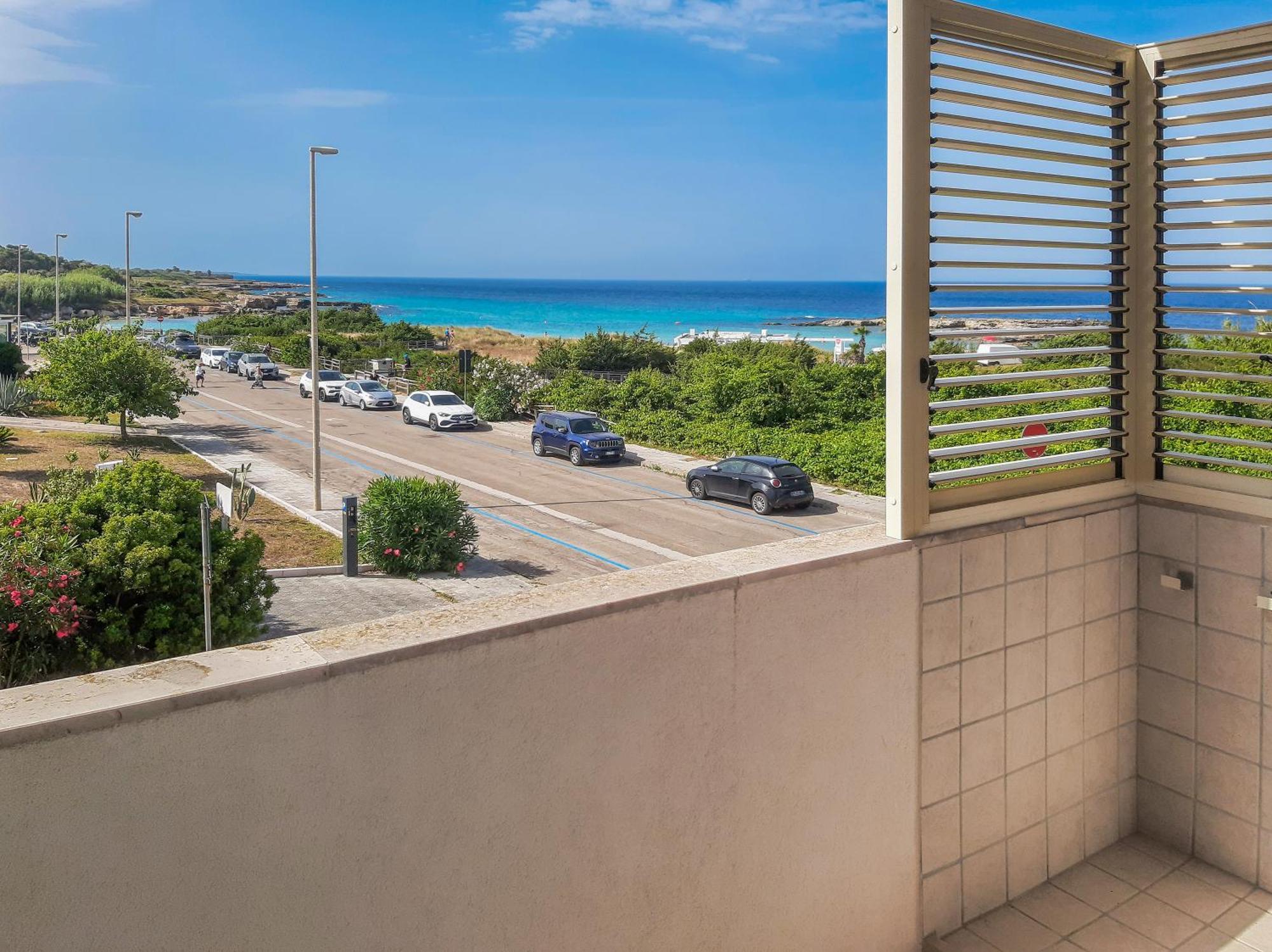 Beachfront With Amazing Sea View Balconies Apartment *